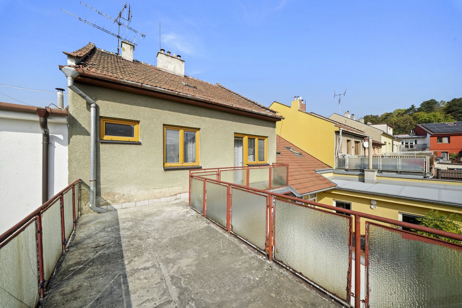 Dům za dva byty – 24